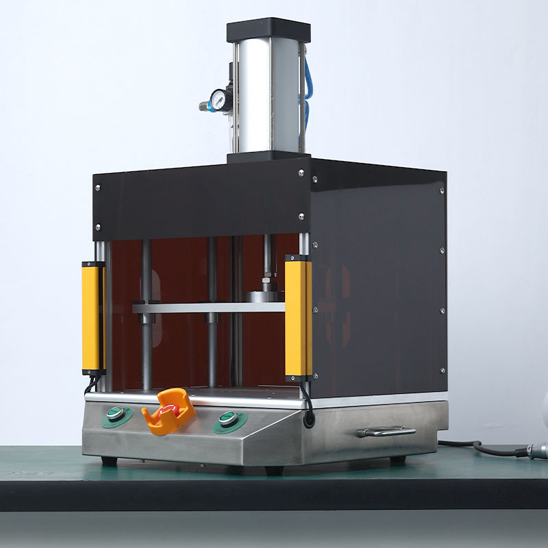 DuqmAir tightness test fixture